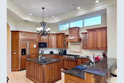 110 SE Rio Casarano, Port Saint Lucie, FL 34984 - Photo 11