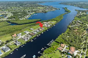 201 SE Fiore Bello, Port Saint Lucie, FL 34952 - Photo 27