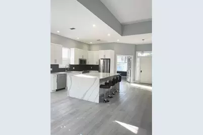 304 NW Bentley Circle, Port Saint Lucie, FL 34986 - Photo 1