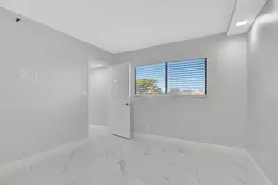 7076 Huntington Ln, Delray Beach, FL 33446 - Photo 9