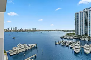 17301 Biscayne Blvd, North Miami Beach, FL 33160 - Photo 35