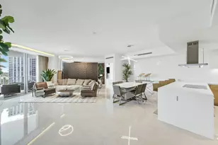 17301 Biscayne Blvd, North Miami Beach, FL 33160 - Photo 3
