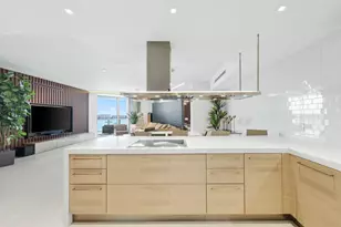 17301 Biscayne Blvd, North Miami Beach, FL 33160 - Photo 13