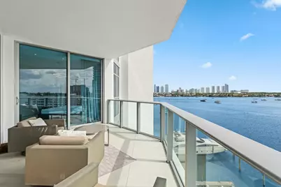 17301 Biscayne Boulevard #707, North Miami Beach, FL 33160 - Photo 37