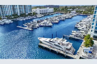 17301 Biscayne Boulevard #707, North Miami Beach, FL 33160 - Photo 57