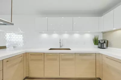17301 Biscayne Boulevard #707, North Miami Beach, FL 33160 - Photo 11