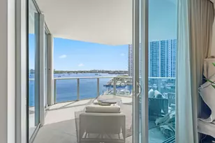 17301 Biscayne Blvd, North Miami Beach, FL 33160 - Photo 35