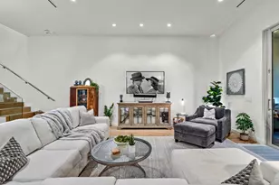 322 NE 7th Ave, Delray Beach, FL 33483 - Photo 11