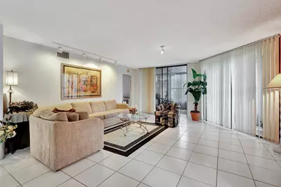 7449 Glendevon Lane #104, Delray Beach, FL 33446 - Photo 13