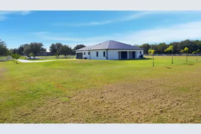 18202 Bridle Way, Port Saint Lucie, FL 34987 - Photo 11