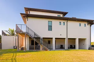 7683 Pelican Pointe Dr, Jensen Beach, FL 34957 - Photo 35