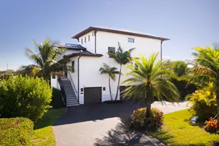 7683 Pelican Pointe Dr, Jensen Beach, FL 34957 - Photo 5