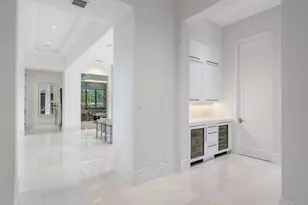 290 S Maya Palm Dr, Boca Raton, FL 33432 - Photo 15