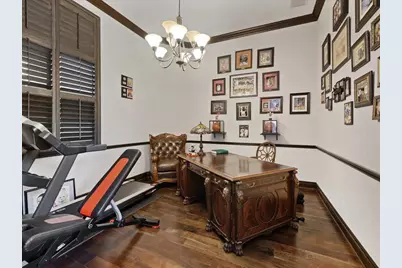 10596 Versailles Boulevard, Wellington, FL 33449 - Photo 25