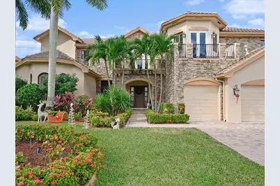 10596 Versailles Boulevard, Wellington, FL 33449 - Photo 1