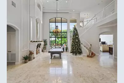 10596 Versailles Boulevard, Wellington, FL 33449 - Photo 5