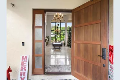 10596 Versailles Boulevard, Wellington, FL 33449 - Photo 3