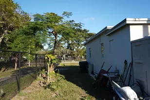 303 NW 28th Way, Fort Lauderdale, FL 33311 - Photo 33