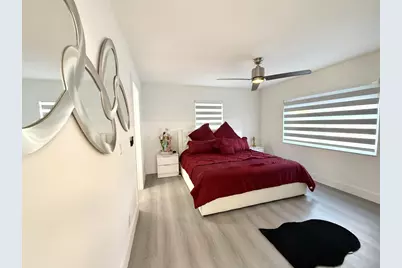 303 NW 28 Way, Fort Lauderdale, FL 33311 - Photo 11