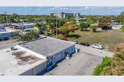 3496 NE 12 Ter Terrace, Oakland Park, FL 33334 - Photo 39