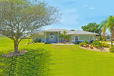 424 Holly Drive, Sebring, FL 33876 - Photo 1