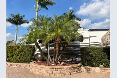 188 NW Hazard Way, Port Saint Lucie, FL 34986 - Photo 5