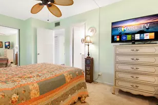 301 Circle Dr S, Boynton Beach, FL 33435 - Photo 19