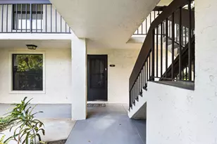 31 SW South River Dr Dr, Stuart, FL 34997 - Photo 3