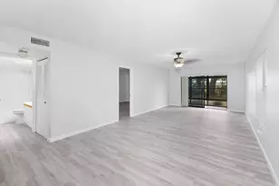 31 SW South River Dr Dr, Stuart, FL 34997 - Photo 17