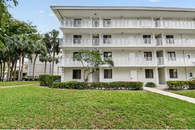 2461 Village Boulevard #101, West Palm Beach, FL 33409 - Photo 13