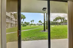 2461 Village Blvd, West Palm Beach, FL 33409 - Photo 11