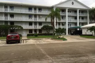 2461 Village Blvd, West Palm Beach, FL 33409 - Photo 3