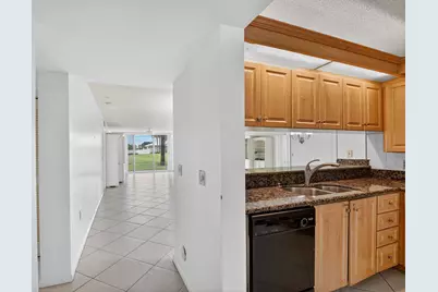 2461 Village Boulevard #101, West Palm Beach, FL 33409 - Photo 21