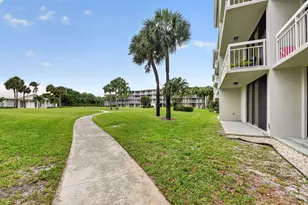 2461 Village Blvd, West Palm Beach, FL 33409 - Photo 41
