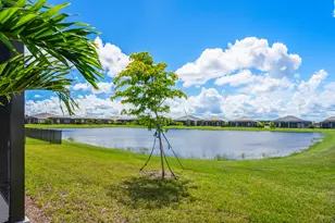 9404 SW Pinnacle Pl, Port Saint Lucie, FL 34987 - Photo 29