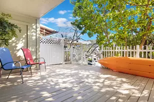 662 Mariners Way, Boynton Beach, FL 33435 - Photo 3