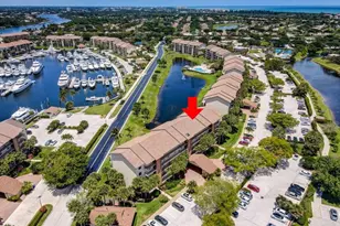 901 Seafarer Cir, Jupiter, FL 33477 - Photo 27