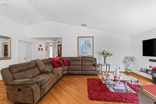 5169 Prairie Dunes Village Cir, Lake Worth, FL 33463 - Photo 9