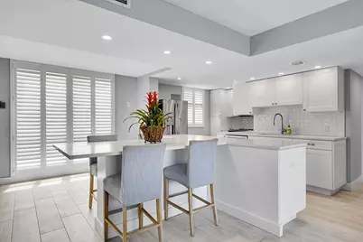 134 Lakeshore Drive #316, North Palm Beach, FL 33408 - Photo 3