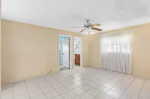 1802 SW 13th Ave, Boynton Beach, FL 33426 - Photo 9