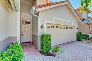 118 Monterey Pointe Dr, Palm Beach Gardens, FL 33418 - Photo 9