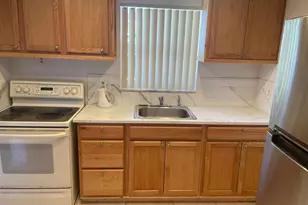 225 Bonnie Blvd, Palm Springs, FL 33461 - Photo 51