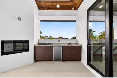 122 SE Via Lago Garda, Port Saint Lucie, FL 34952 - Photo 39