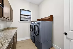 122 SE Via Lago Garda, Port Saint Lucie, FL 34952 - Photo 35