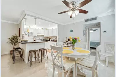 350 Tuscany G, Delray Beach, FL 33446 - Photo 9