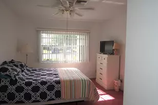 944 Savannas Point Dr, Fort Pierce, FL 34982 - Photo 9