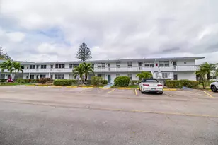 120 Northampton, West Palm Beach, FL 33417 - Photo 3