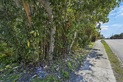 3529 SW Cornell Avenue, Palm City, FL 34990 - Photo 7
