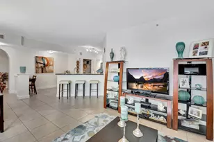 225 NE 1st St, Delray Beach, FL 33444 - Photo 13