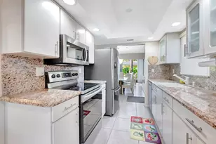 6734 Willow Wood Dr, Boca Raton, FL 33434 - Photo 17